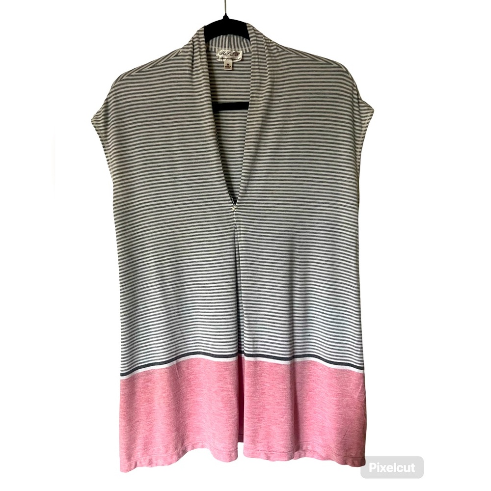 Max studio specialty products stretch comfy summer top